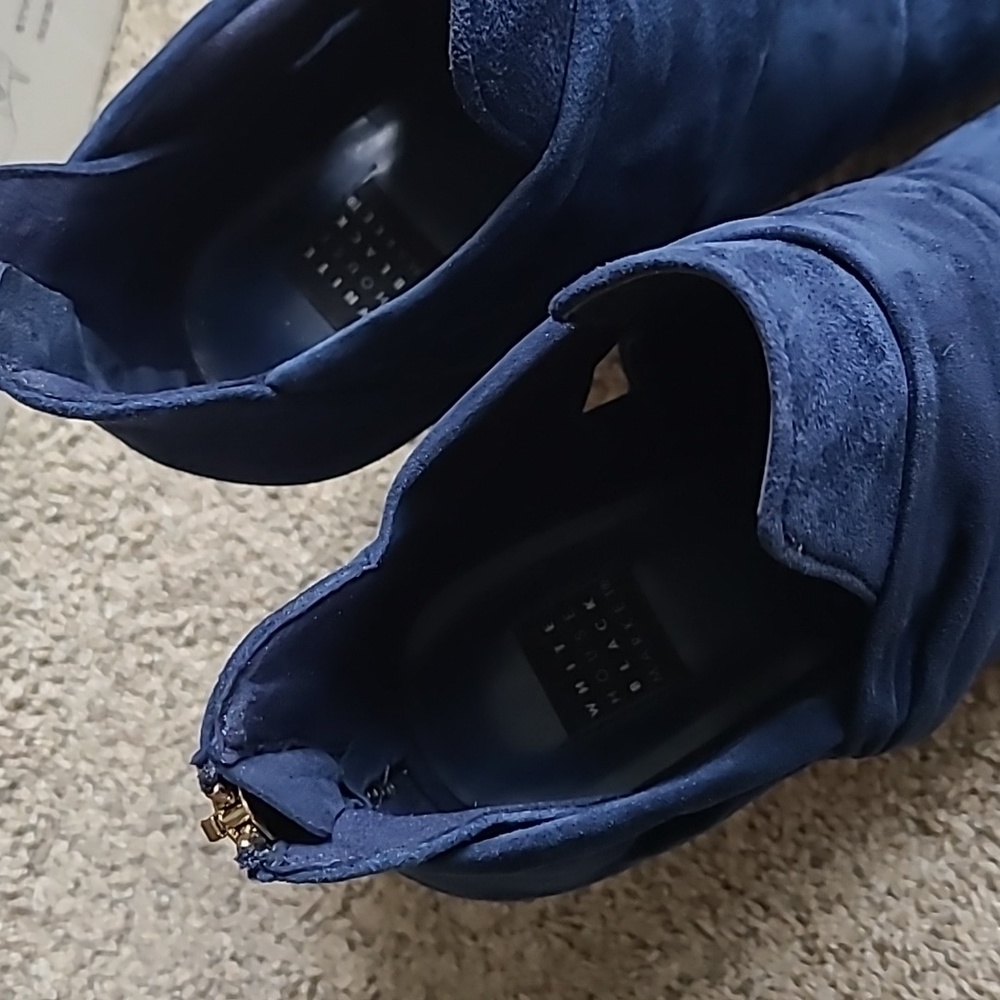 🎉Host Pick🎉 White house black market Chloe Side Twist Shootie - Picture 7 of 11